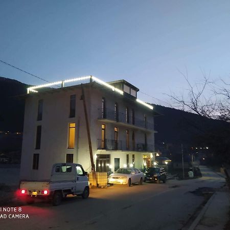 Hotel Marliza Mestia Zewnętrze zdjęcie