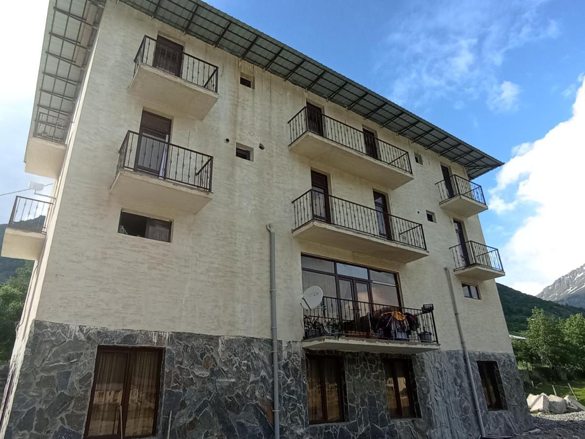 Hotel Marliza Mestia Zewnętrze zdjęcie