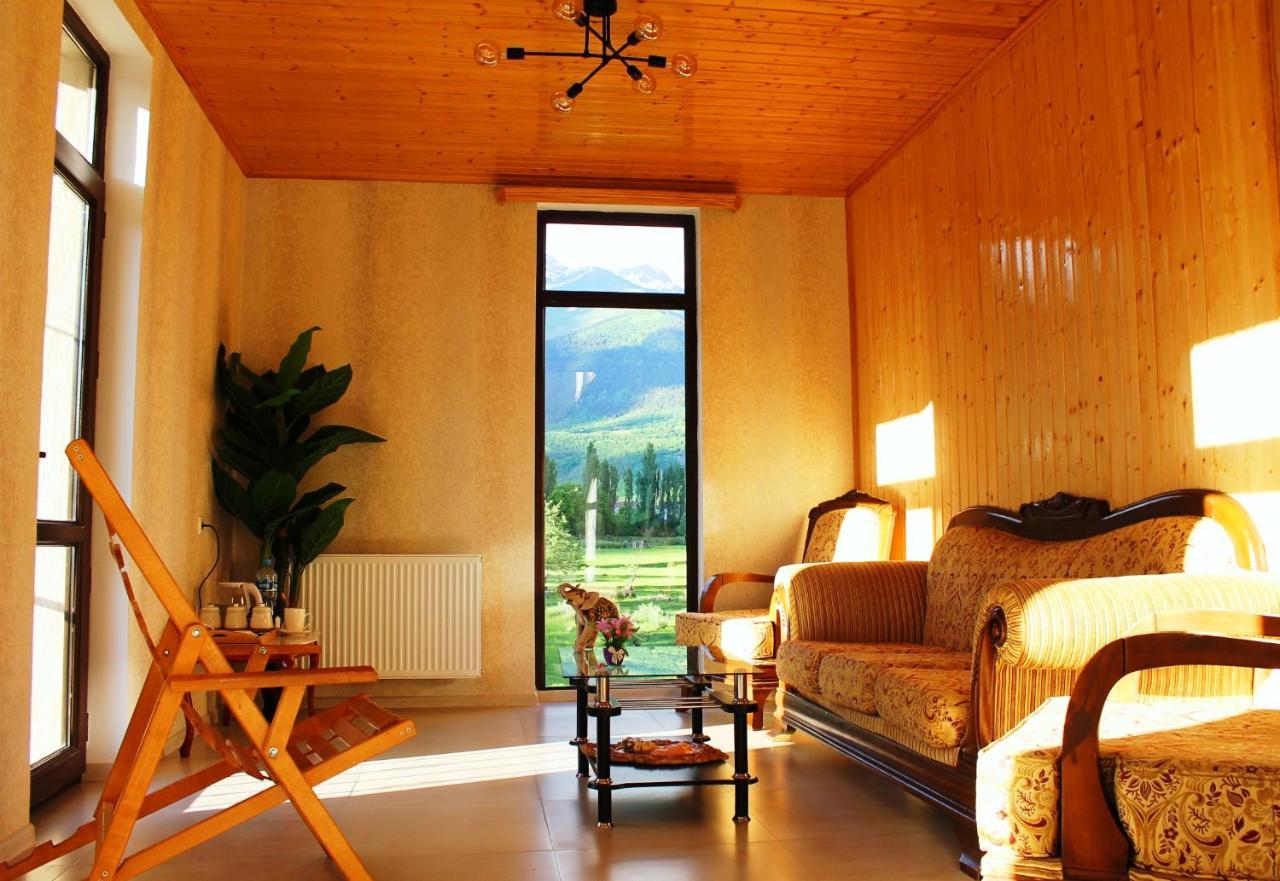 Hotel Marliza Mestia Zewnętrze zdjęcie